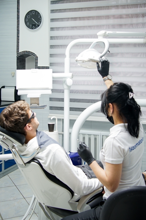 Реставрация зубов